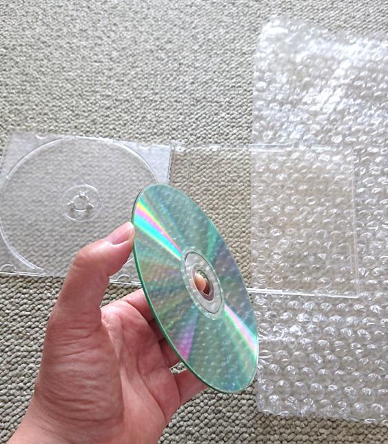 CDの梱包方法1