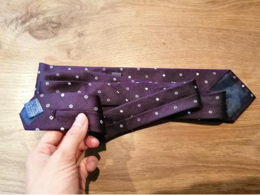 ネクタイの梱包方法1