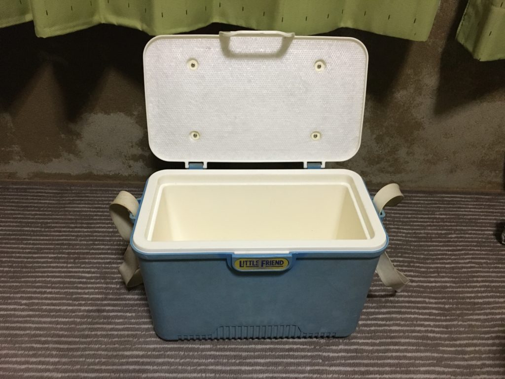 問い合わせ殺到①値下げクーラーボックス　　まとめ買いで安く。 問い合わせ殺到①値下げクーラーボックス まとめ買いで安く。